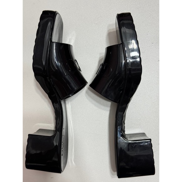 Gucci Rubber Logo Platform Slide Sandal in Black Size 37 Slip-On Open Toe - Picture 8 of 16
